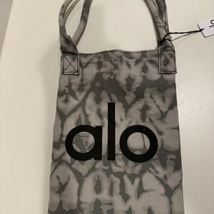 NWT Alo Gym Bag (2023)